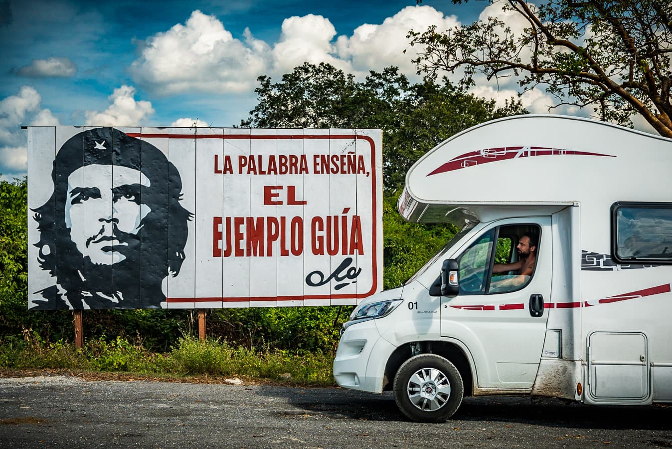 Experience Cuba - Camper Road Trip