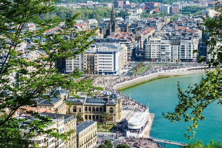 San Sebastian Scavenger Hunt & Highlights Self Guided Audio Tour