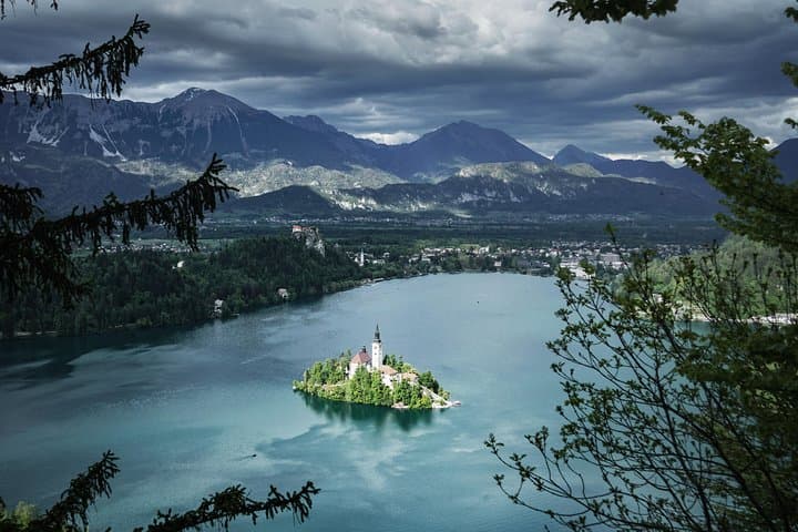 The Best of Slovenia: Bled Lake, Postojna Cave & Ljubljana