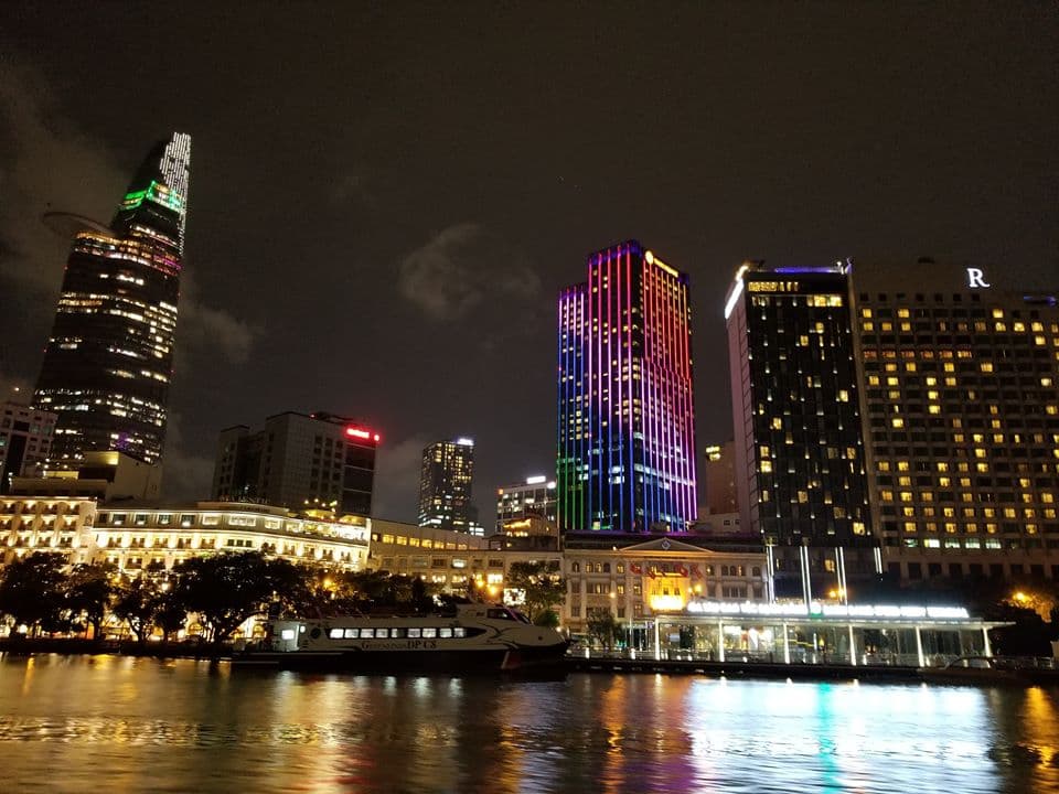 Sai Gon city tour on double deckers bus and Dinner Cruise