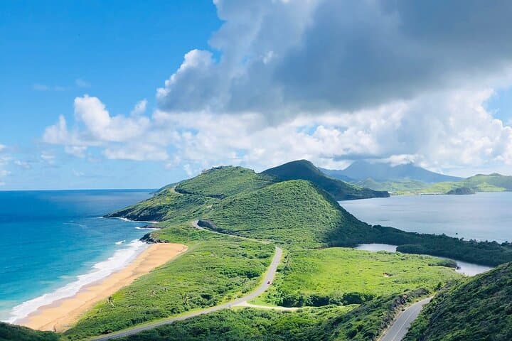 3 Hours Private Royal Highlight Tour in St. Kitts