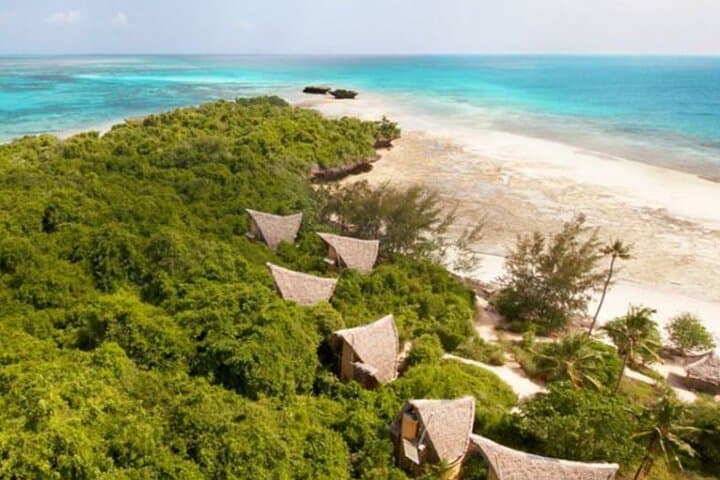 Full day in the protected Chumbe Island