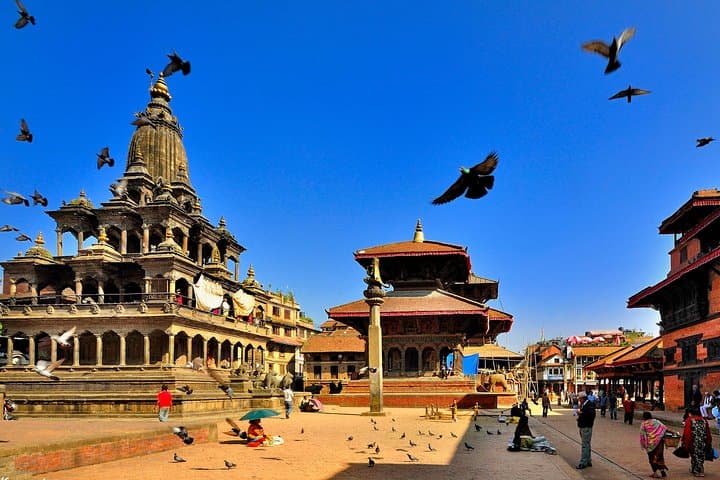 From Nagarkot sunrise to 5 heritage sites of Kathmandu with 2 different Guides