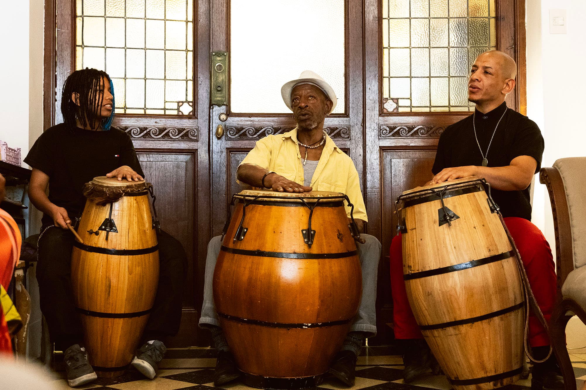 15.30-17.00 Afro-porteño music and dance - Candombe Workshop