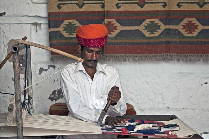 Bhuj, Rann of Kutch & Mandvi Beach: The Art, Craft & Nature Tour