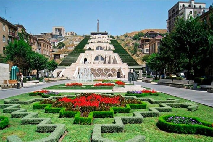 Discover Armenia: Tbilisi-Haghpat-Dilijan-Sevan-Yerevan-Tbilisi 