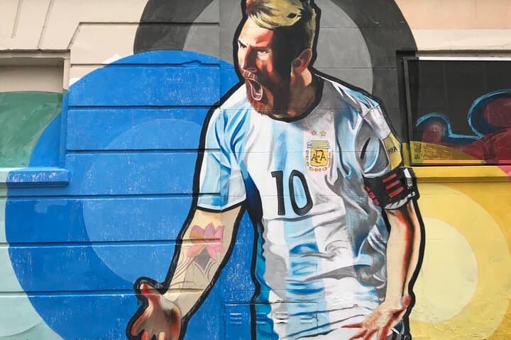 Vacaya's La Boca Street Art Walking Tour