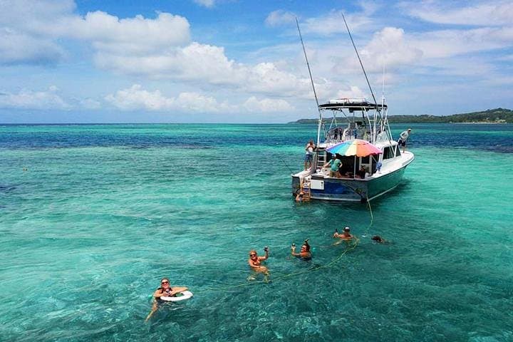 Roatan Northshore Snorkeling & Discover the Punta Gorda Village