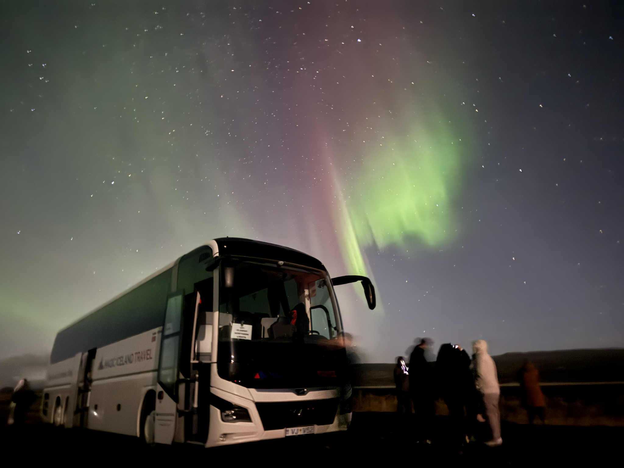Private Northern Lights Tour - Custom Group Size & Multi-Language Guide