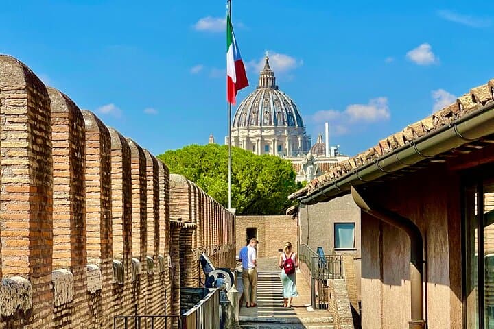 Exclusive Private Tour: Vatican Museums, Sistine Chapel & Castel Sant'Angelo