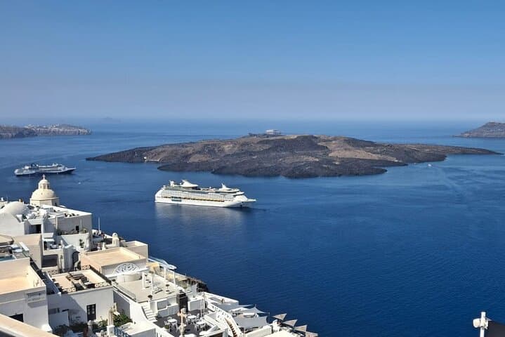 Santorini Island Tour for cruise travelers - Small Group
