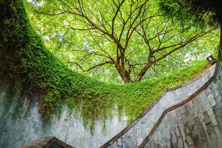 Singapore Fort Canning and Civic District Heritage Walk