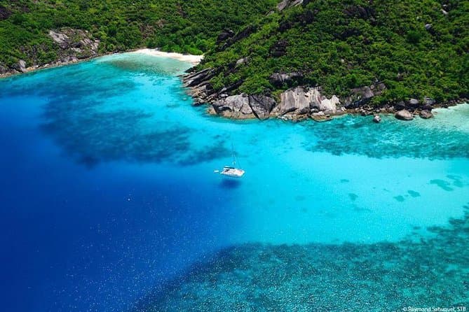 Anse Majore - Cap Ternay Tour