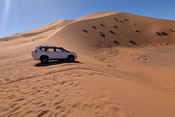 Sunrise Jeep Tour in Merzouga Dunes 