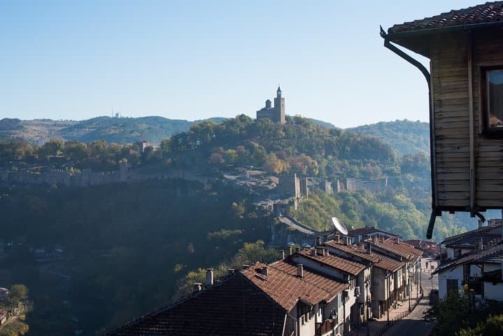 Day Trip to Bulgaria and Veliko Tarnovo from Bucharest