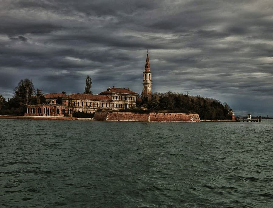 Poveglia Island Exploration Tour from Venice (Private Tour)