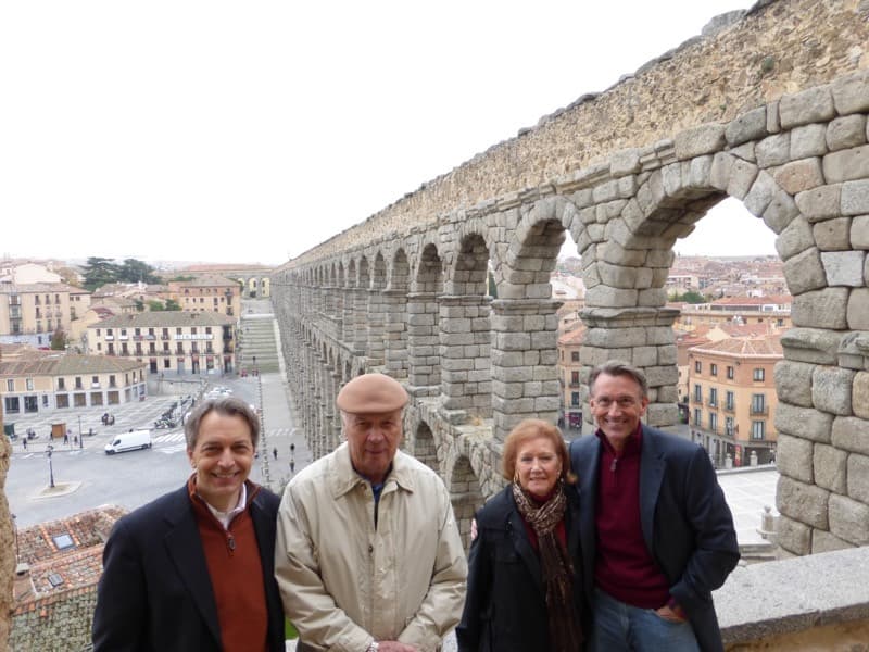 Private Day trip to El Escorial and Segovia