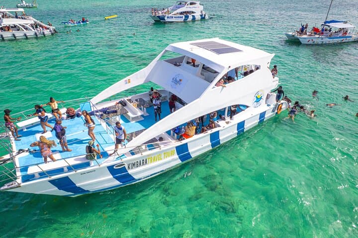 Private Boonze cruise and Snorkeling at Punta cana