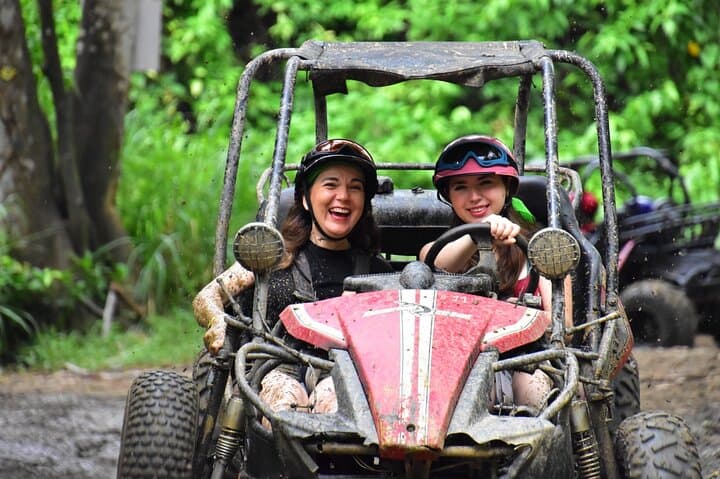 Roatán Shore Excursions: Sloth ATV/Buggy Thrill & Beach(1Beer/pp)