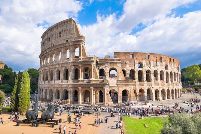 CLASSIC-CIRCUIT ITALY: English small group-tour by bus, on 22/29 September 2025 (base 2 persons)