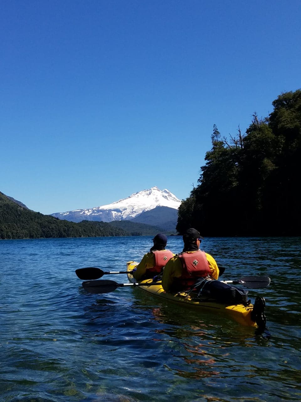 Private tour: three days kayak expedition to Mascardi lake