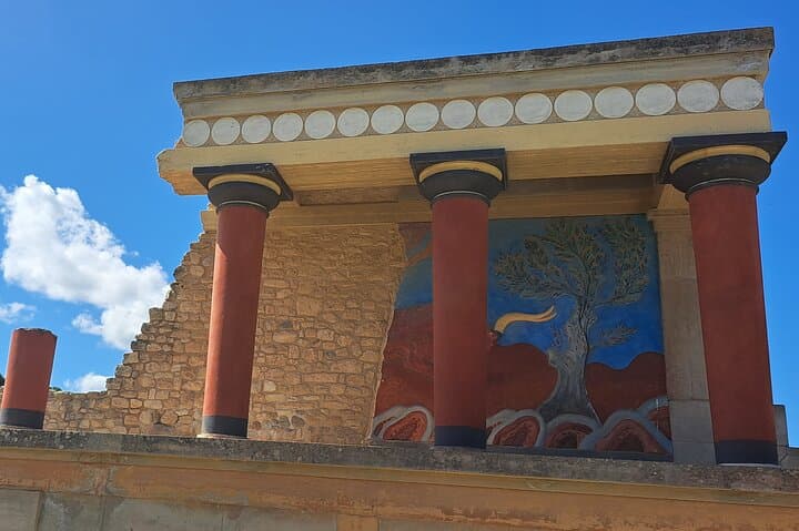 2 Days Tour-Knossos Arch Museum Lasithi Plateau and Wine Tasting 