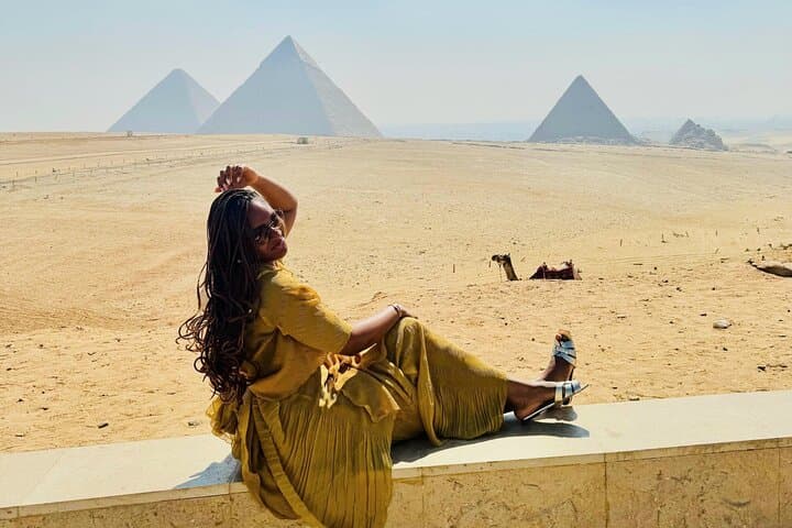VIP Private Tour to Giza Pyramids, Great Sphinx and Camel Ride