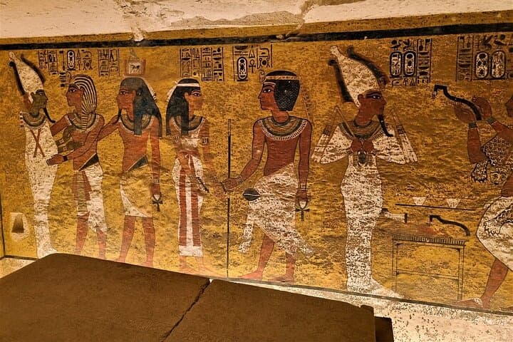 Private Tutankhamun Tomb & Dendera Temple Day Trip from Luxor