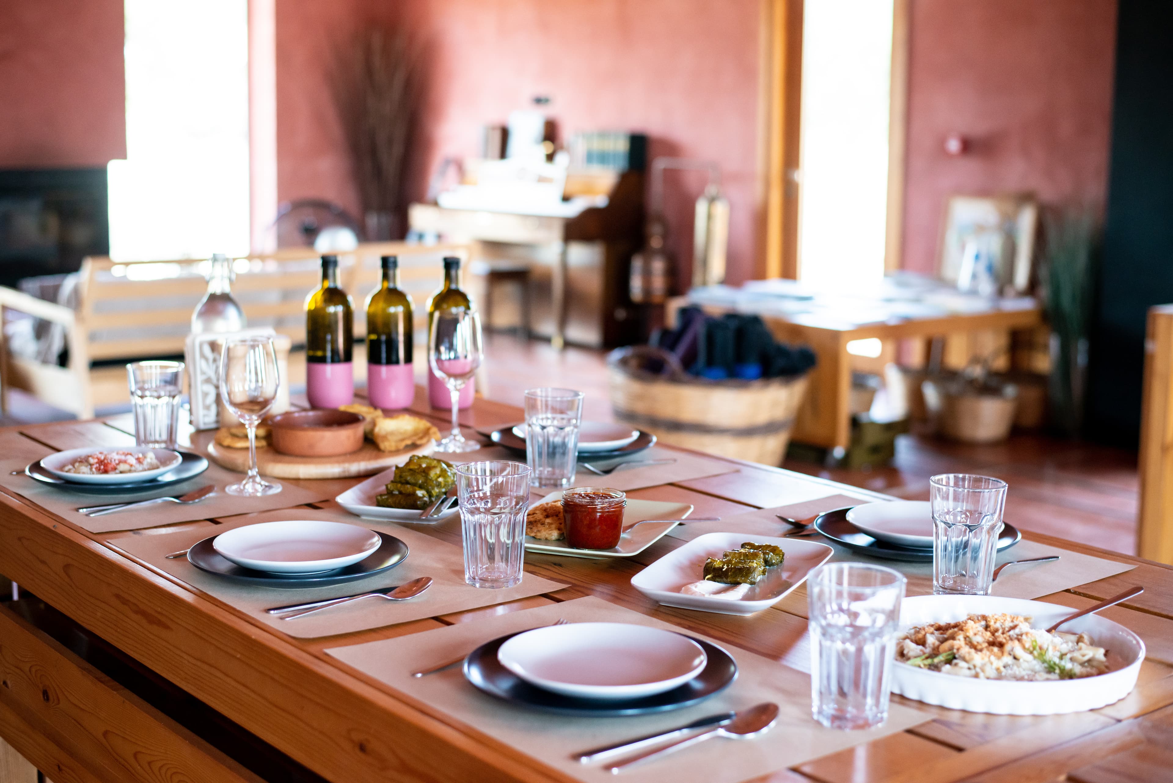 Dinning amongst olive groves: Farm-fresh flavors at your table