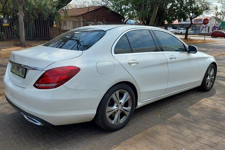 Full Day Private Chauffeur and Transfer Services in Cape Town