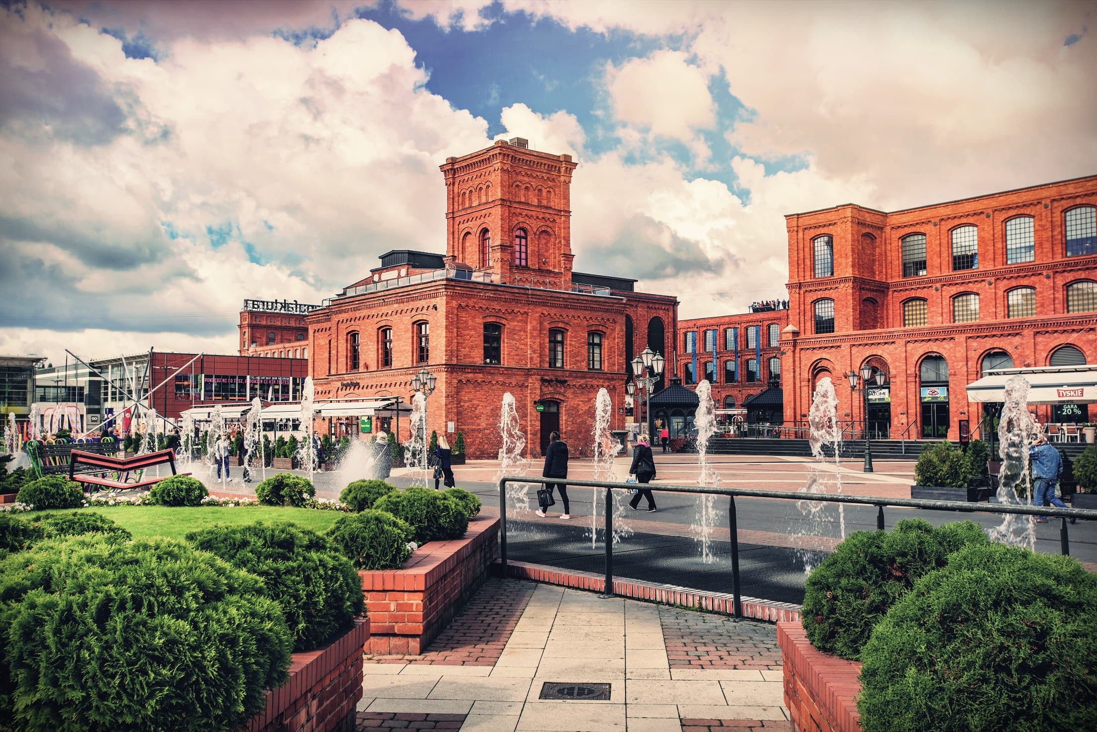 Lodz Private Walking Tour (4h)
