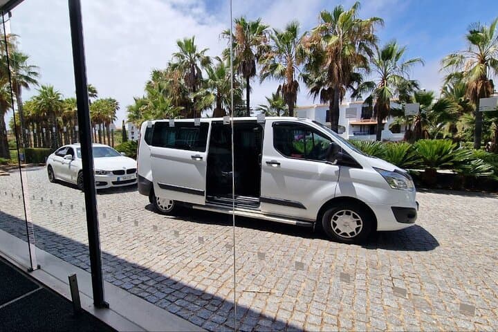Private transfers between Cadiz and Faro