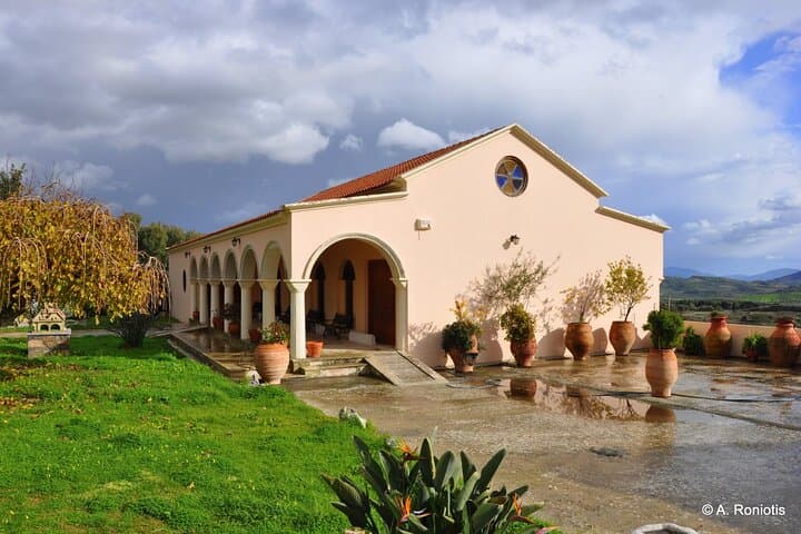 Paths of Prayer & Cretan Grace - Monasteries Tour from Heraklion