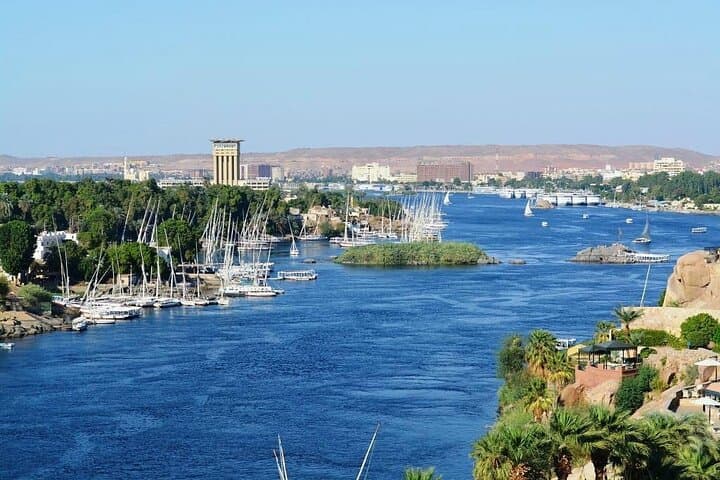 Abu Simbel & Elephantine Island: Private Cultural Tour