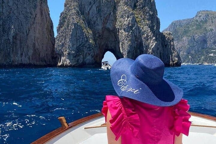 Gozzo Capri Vintage Sea Tour