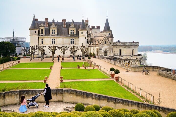 Loire Valley Amboise Royal Castle & Da Vinci Castle