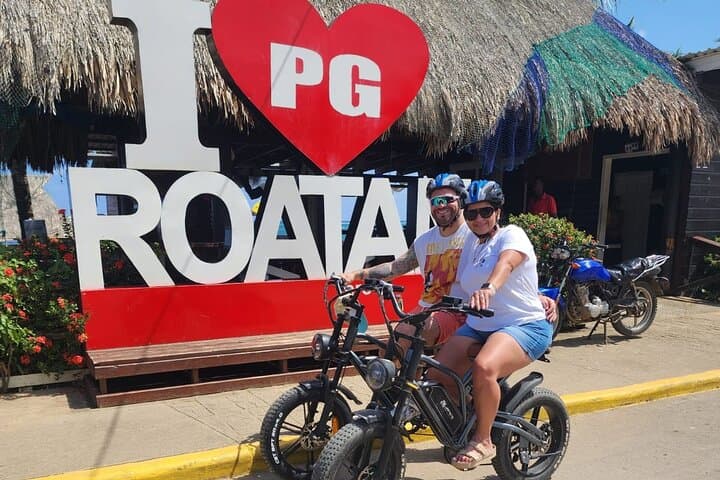 Roatan E-Bike Adventure, Food Tasting and Beach daypass 