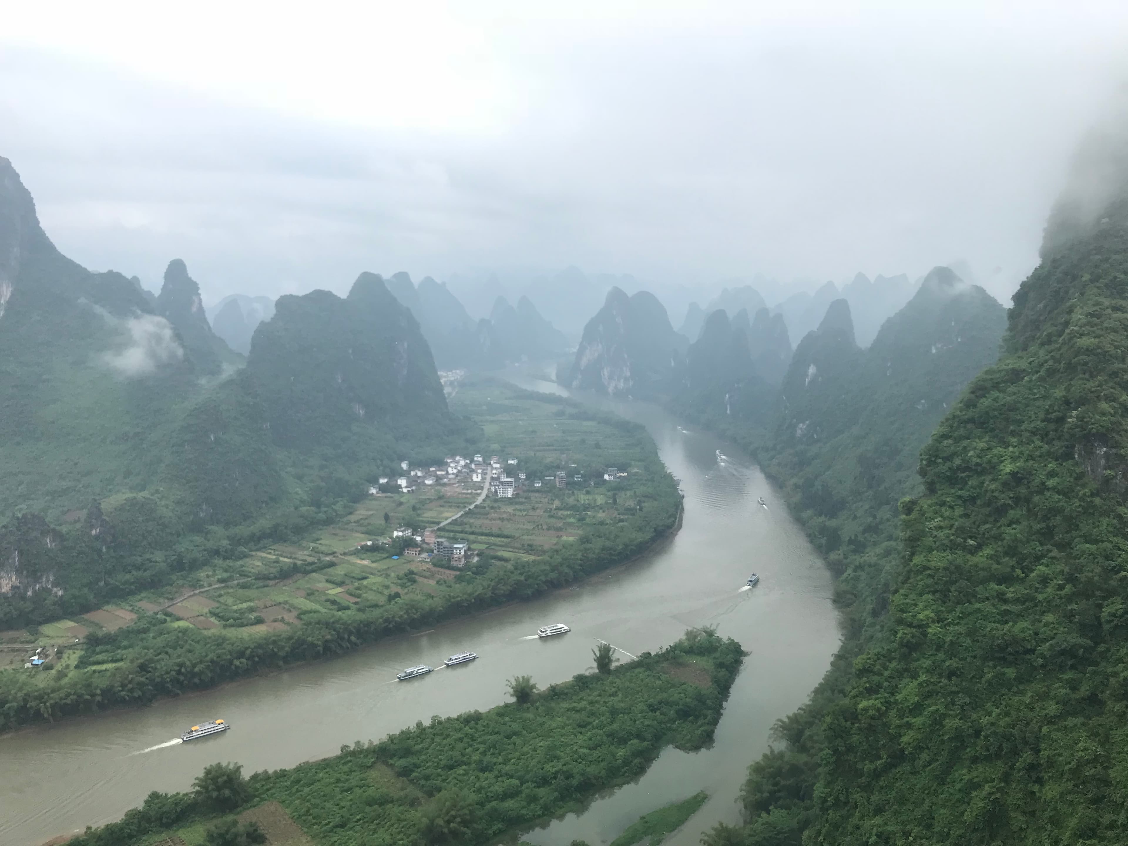 2-Day Private Yangshuo Trip By Round-way Bullet Train From Guangzhou