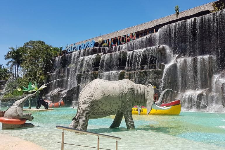 Tour Compartido Full Day Hacienda Nápoles con Pasaporte Premium 