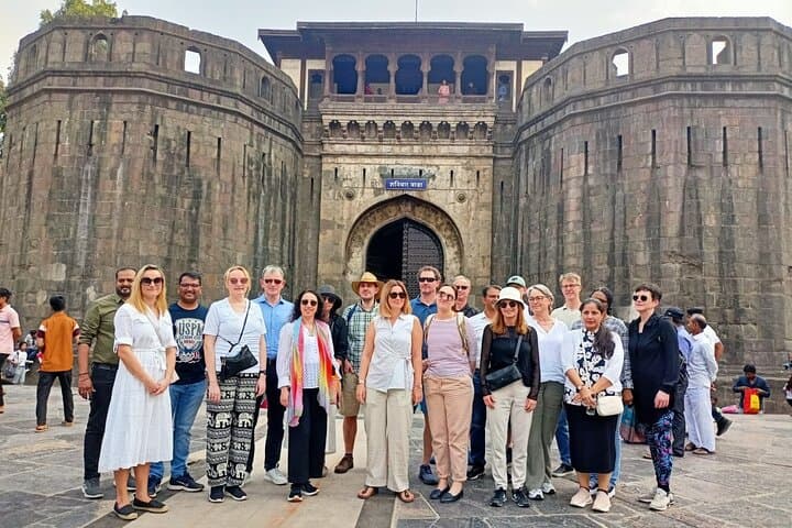 The Complete Pune Experience: A Full-Day Tour (AC Car Tour)