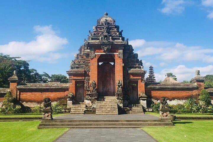 BT-From Bali Majestic Gates, Temples and Misty Highlands