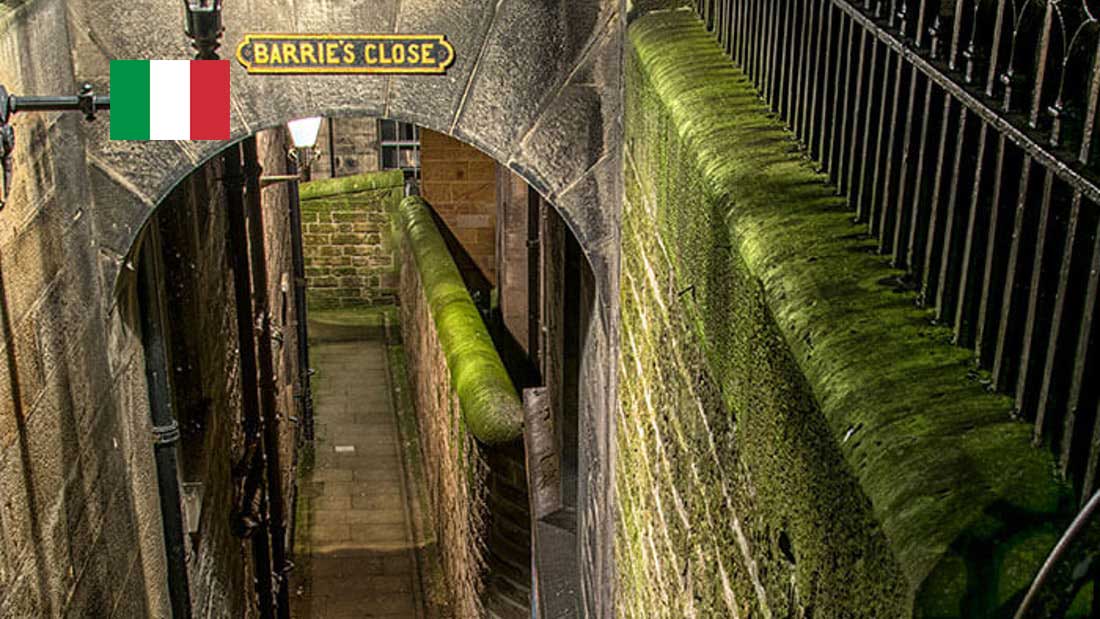 GT-IT Edinburgh: 2-Hour Nighttime Ghost Tour - Italian Tour Guide