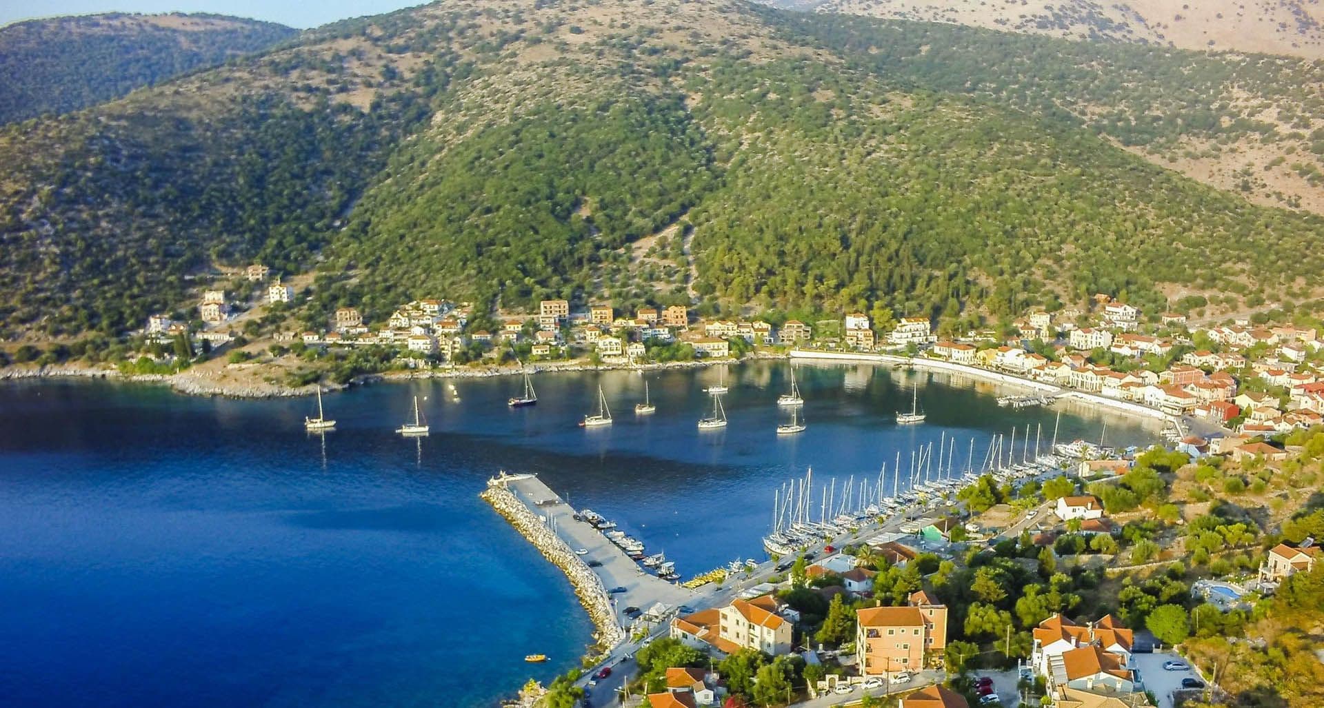 Half-Day Escape to Melissani Lake & Drogarati Cave