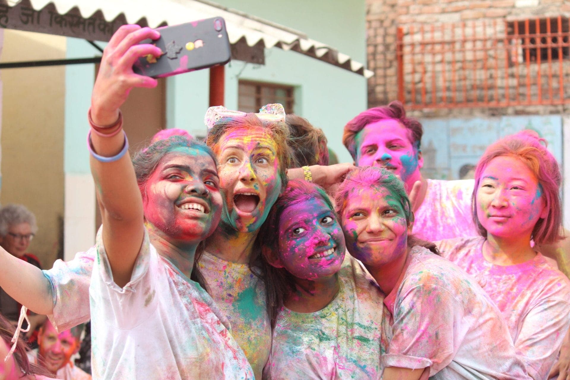 Sanjay Colony Holi Tour