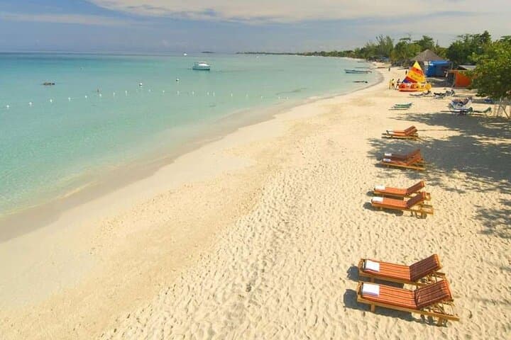 Negril Seven Mile Beach & Rick's Cafe Tour