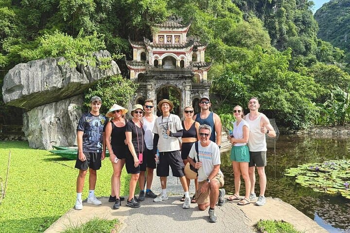 Best-Selling Ninh Binh Highlights Tour by Limousine from Hanoi