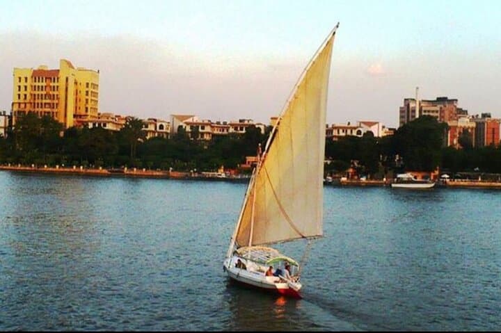 Private Felucca Tour in Cairo Nile River