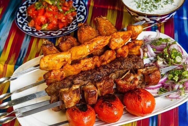 Samarkand Local Family Cooking Class and Siyob Bazaar Tour