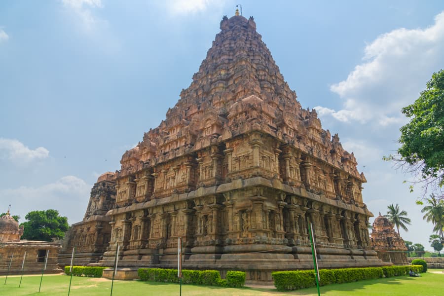 Discover South India: Temples, Tea Gardens, and Timeless Heritage