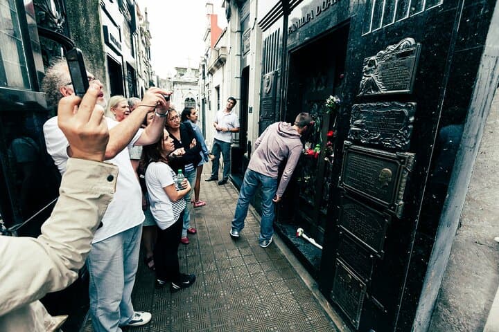 Peron Peron: Behind the Story of Evita and the Peronist Movement